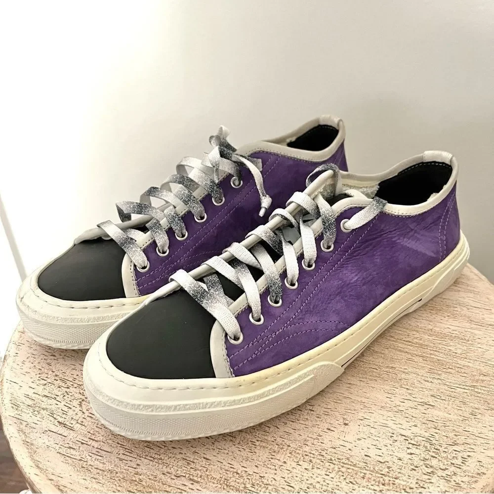 P448 Purple Suede Low Top Lace Up Sneakers size 42 (11.5-12) NWOB - Picture 1 of 9